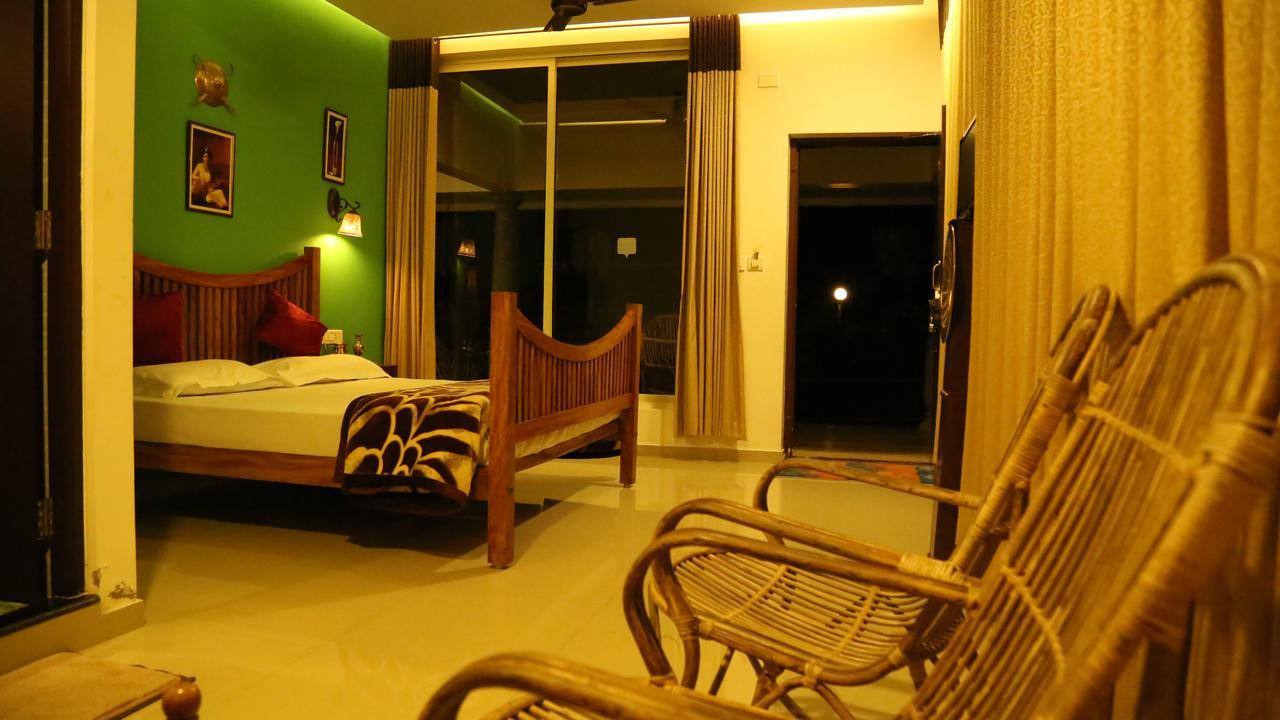 Tranquil Valley Resort Мунар Екстериор снимка